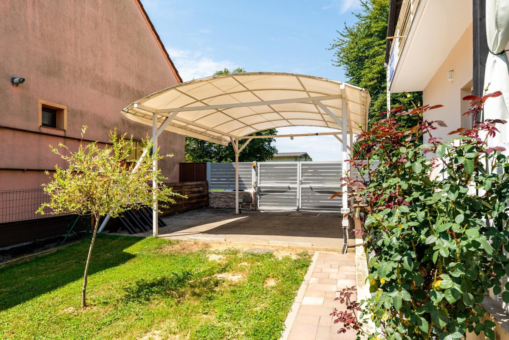 Studio Apartman The Little Prince Bjelovar Εξωτερικό φωτογραφία