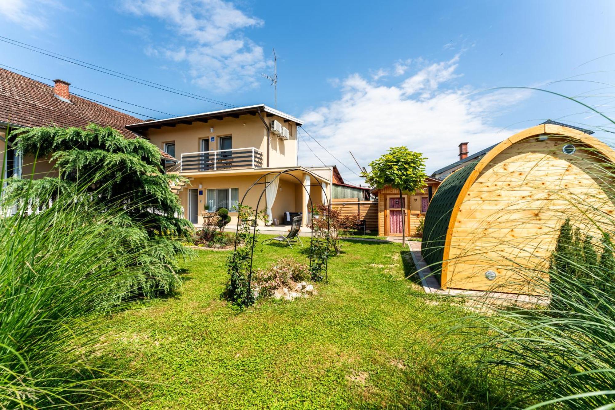 Studio Apartman The Little Prince Bjelovar Εξωτερικό φωτογραφία